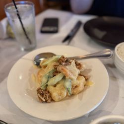 Uncle Yu's At the Vineyard - Honey walnut prawns
