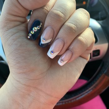Lovely Nails - Nail Salons Near Me - Dallas, Texas