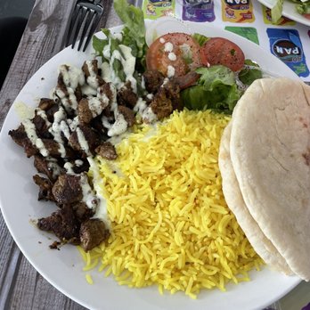El Chamo Arabe - Shawarma Plate with lamb, fresh pita bread, house salad and rice. - Mediterranean Near Me - Albuquerque, New Mexico