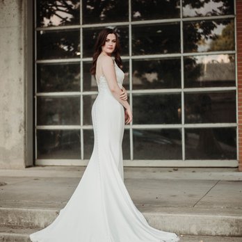 Alterations Tailored by Lidia - Sewing & Alterations Near Me - Austin, Texas Alterations Tailored by Lidia - Sewing & Alterations Near Me - Austin, Texas