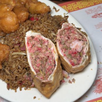 Kowloon - Egg Roll close-up - Asian Fusion Near Me - Saugus, Massachusetts