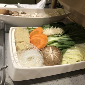 Haidilao Hotpot Flushing - Assorted veggie platter - Hot Pot Near Me - Flushing, New York