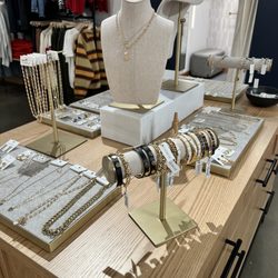 Evereve - Accessories