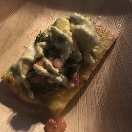 Pesto avocado flat bread Pesto avocado flat bread