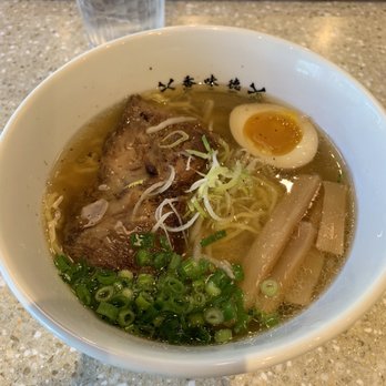 Kamitoku - Beefy lite - Ramen Near Me - Honolulu, Hawaii