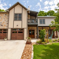 Missy Shelton - Sold Listing - 508 W San Antonio St