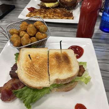 Northlake Cafe - BLT and breakfast French toast sandwiches - Breakfast & Brunch Near Me - Northlake, Texas Northlake Cafe - BLT and breakfast French toast sandwiches - Breakfast & Brunch Near Me - Northlake, Texas