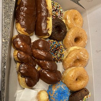 Many's Donuts - Dozen with a free donut thrown in. - Bakeries Near Me - Long Beach, California Many's Donuts - Dozen with a free donut thrown in. - Bakeries Near Me - Long Beach, California