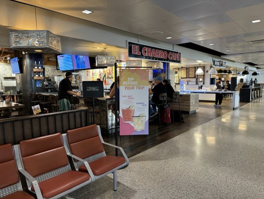 Tucson International Airport by null