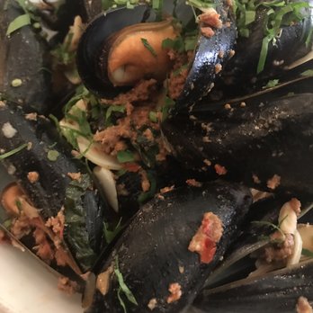 Neptune Oyster - Mussels with spicy chorizo - Seafood Near Me - Boston, Massachusetts