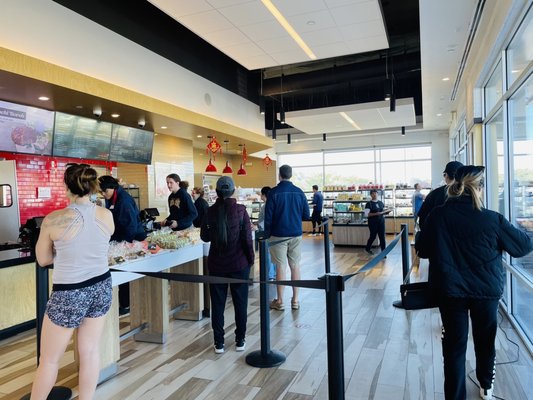 85°C Bakery Cafe - Mira Mesa by null