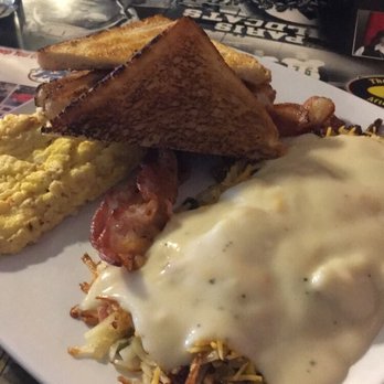 Roadhouse Family Diner - Diners Near Me - Paris, Texas