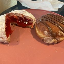Potomac Bakery - Raspberry and Nutella paczki