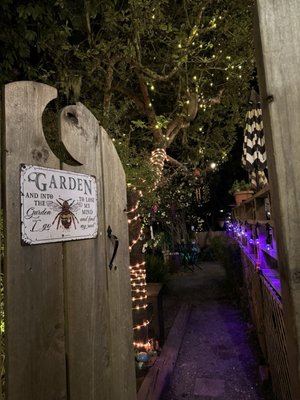 Luna Trattoria by null