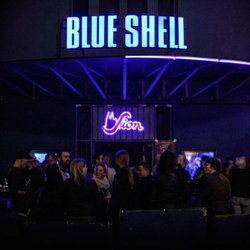 Blue Shell - Die Rockabilly-Szene trifft sich zum monatlichen "Stompin' Saturday"
