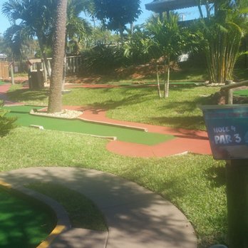 Golf N Gator - Mini Golf Near Me - Cape Canaveral, Florida