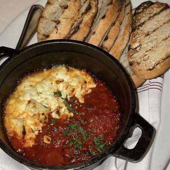 Charlie Martin's - Supper Clubs Near Me - Chicago, Illinois