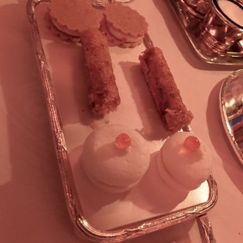 The Ritz Restaurant - Pre meal starter - British Near Me - London, XGL The Ritz Restaurant - Pre meal starter - British Near Me - London, XGL