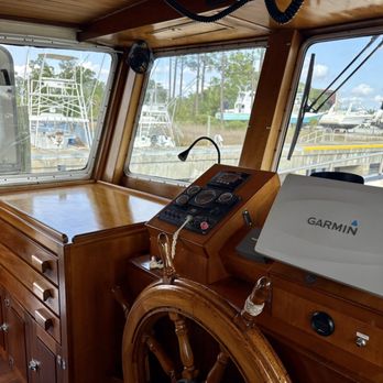 Miller Marine - The AFTER of our electronics work. - Boat Repair Near Me - Panama City, Florida Miller Marine - The AFTER of our electronics work. - Boat Repair Near Me - Panama City, Florida
