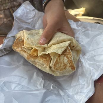 Taco Bell - Small Cantina Chicken Burrito - Fast Food Near Me - Giddings, Texas