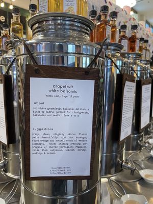 Baker & Olive by null