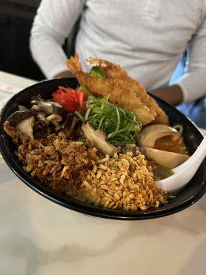 Shokku Ramen by null