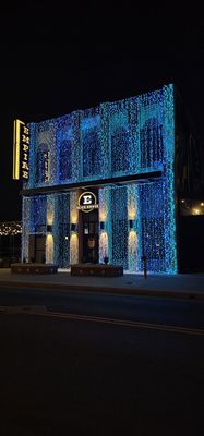 Empire Slice House - Plaza by null