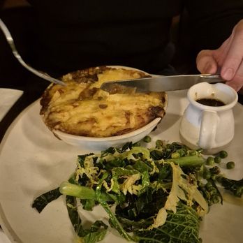 The Prince Alfred - Lamb Shepherd's Pie - Pubs Near Me - London, XGL