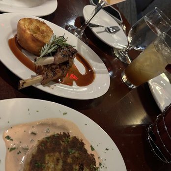 Hamilton Walker's - Seafood Near Me - Champaign, Illinois