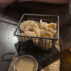 Monsoon Bar & Restaurant - Crackling