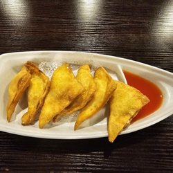 Yummy Bowl - Crab Rangoons.