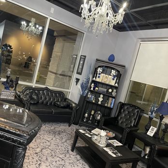 New Chapter Tattoo - Lobby - Tattoo Near Me - Northglenn, Colorado New Chapter Tattoo - Lobby - Tattoo Near Me - Northglenn, Colorado
