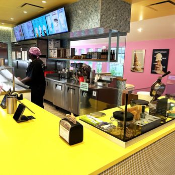 Van Leeuwen - Ice Cream & Frozen Yogurt Near Me - Delray Beach, Florida