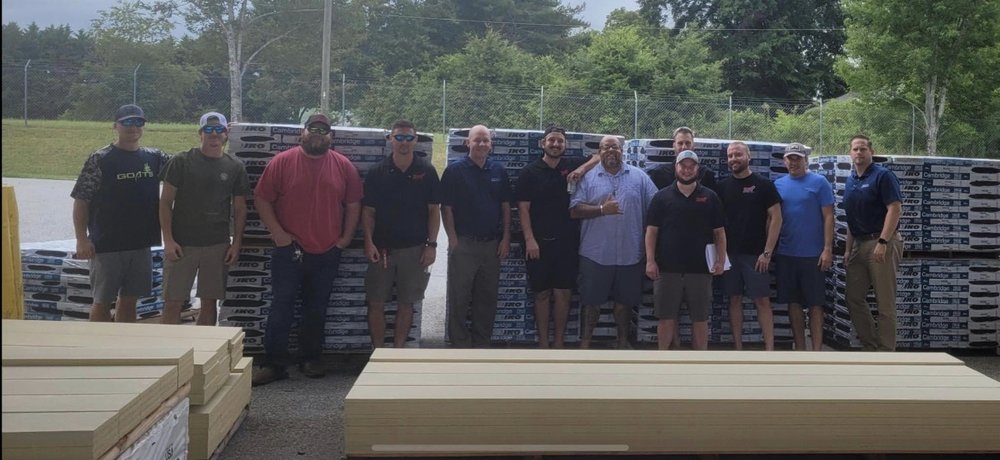 Slide of Zenith Roofing