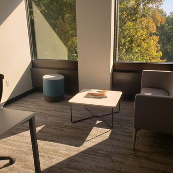 Regus Doerr Way - Shared Office Spaces Near Me - Cedarburg, Wisconsin