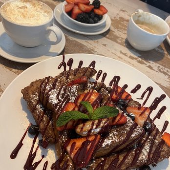 Toast Kitchen & Bar - Churro House French Toast, Mexican Mocha - Breakfast & Brunch Near Me - Brea, California