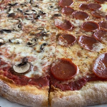 Vito’s Pizza - Food Trucks Near Me - Fort Mill, South Carolina