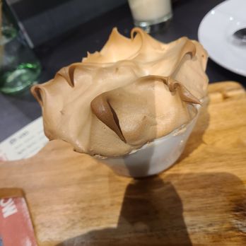 Gunshow - Warm Old Fashioned Banana Pudding - New American Near Me - Atlanta, Georgia