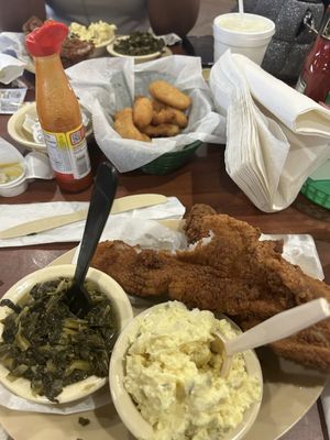 Ralph's Barbecue by null