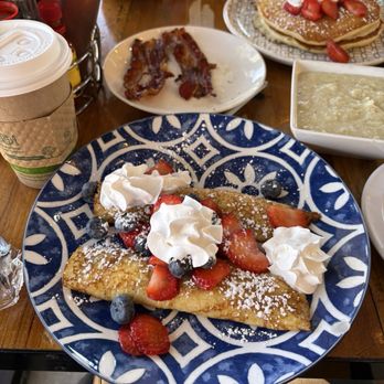 Bay 34th Street Diner - New American Near Me - Arlington, Texas