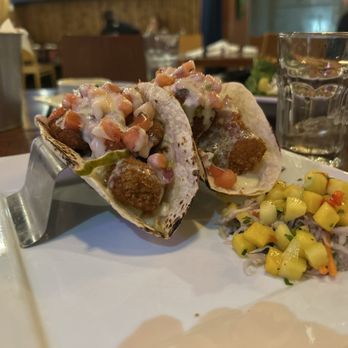 Calle Latina - Fried chicken tacos- lacked any flavor or seasoning - Latin American Near Me - Decatur, Georgia
