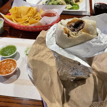 Tacos Victoria - Burrito tacos chips salsa - Food Trucks Near Me - Jersey City, New Jersey