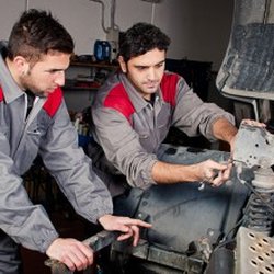 Marv & Tom's Truck Service and Wash