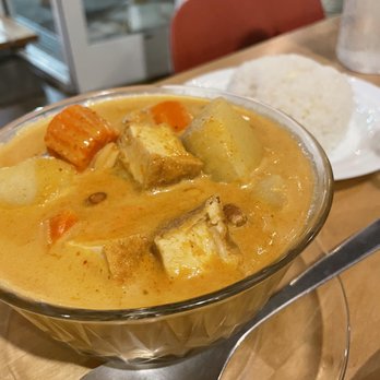 Charm Thai Kitchen - curry - Thai Near Me - Phoenix, Oregon