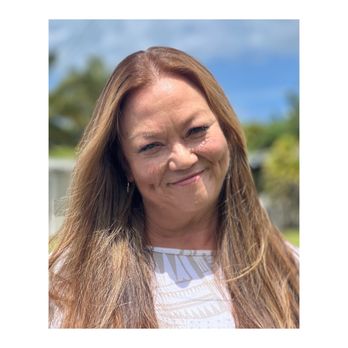 Corrine Rene Studio - roots hilites and long layers - Hair Stylists Near Me - Kailua, Hawaii Corrine Rene Studio - roots hilites and long layers - Hair Stylists Near Me - Kailua, Hawaii