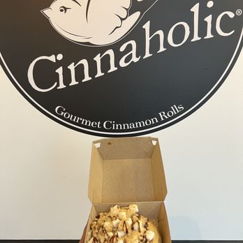 Cinnaholic - Campfire Smores Roll - Bakeries Near Me - Metuchen, New Jersey Cinnaholic - Campfire Smores Roll - Bakeries Near Me - Metuchen, New Jersey