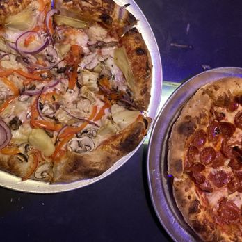 Jaime's Pizza Kitchen - Vegetarian Pizza and Pepperoni Pizza - Pizza Near Me - Tucson, Arizona Jaime's Pizza Kitchen - Vegetarian Pizza and Pepperoni Pizza - Pizza Near Me - Tucson, Arizona