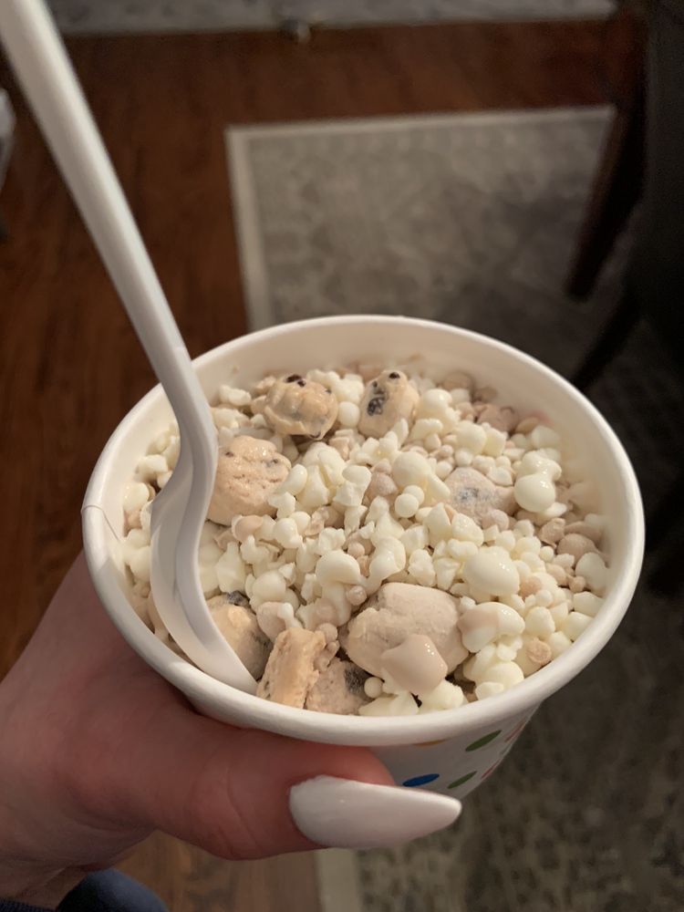 ICE PALACE 15 Reviews Ice Cream & Frozen Yogurt 1518 Montauk Hwy