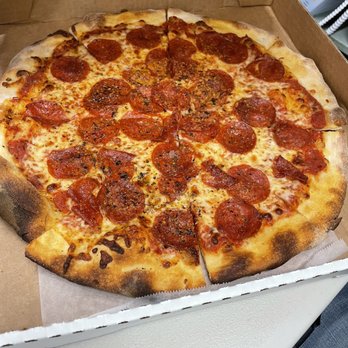 J. Dolan's - Pepperoni pizza - Pizza Near Me - Honolulu, Hawaii