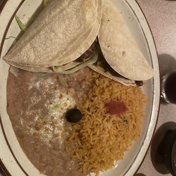 Ramon's Mexican Restaurant - Steak tacos with rice and beans. - Mexican Near Me - Rosamond, California